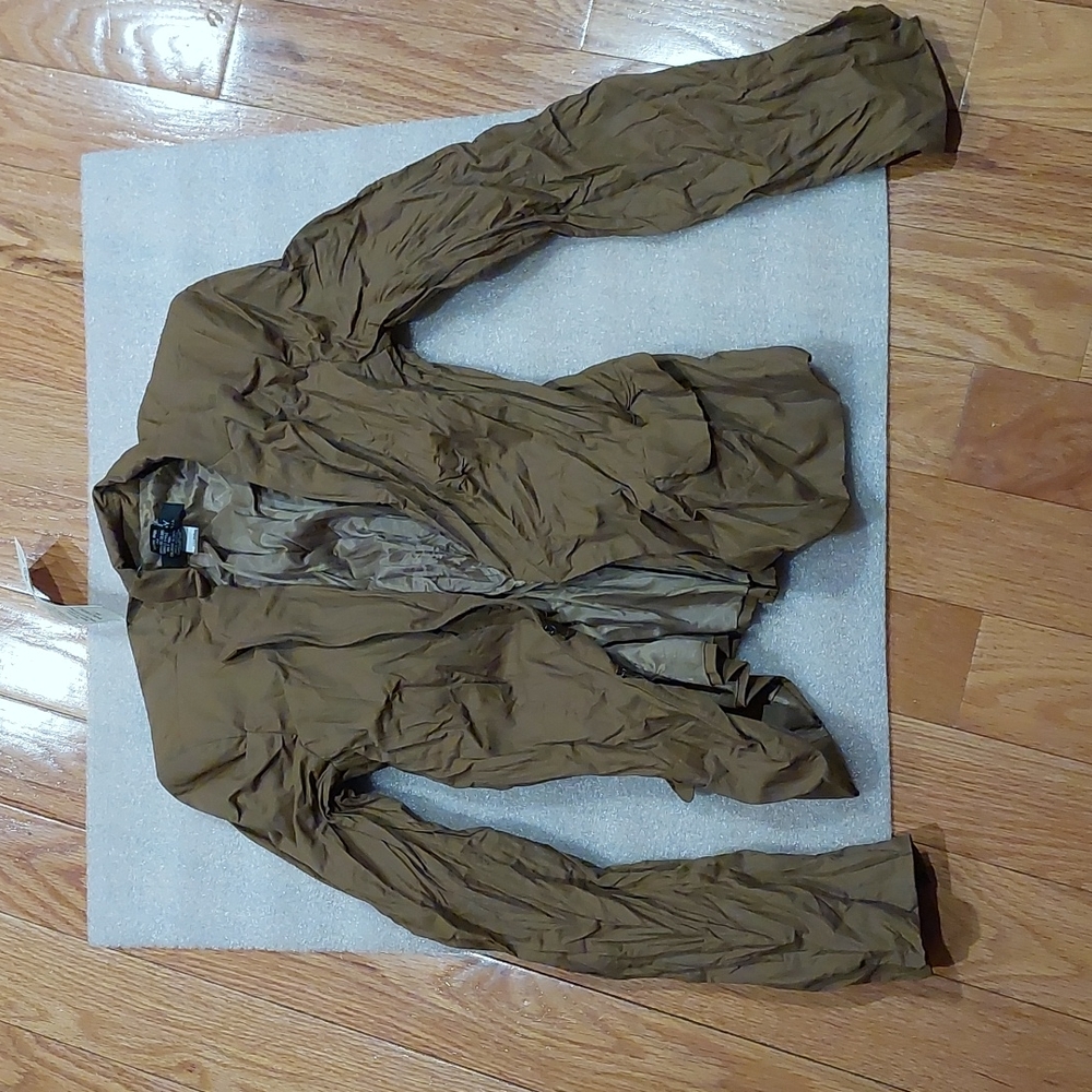 New Victoria Sectet Wrinkle Blazer